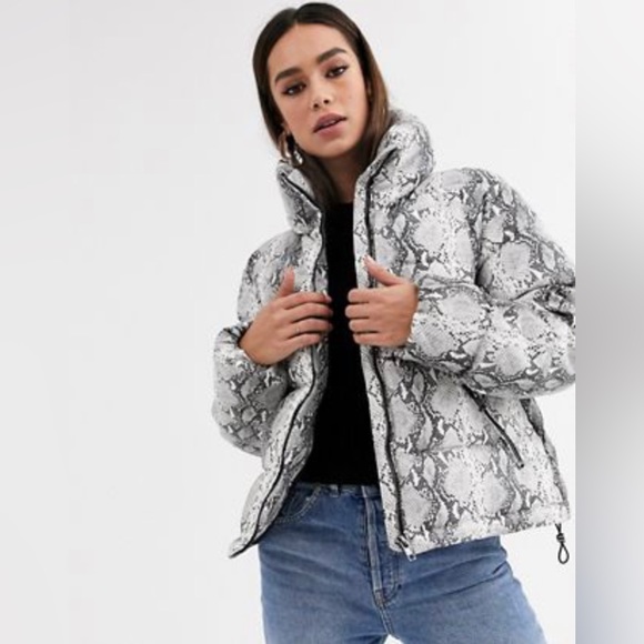 ASOS Glamorous Faux Leather Snake Print Puffer Jacket S LIKE NEW - Picture 2 of 12
